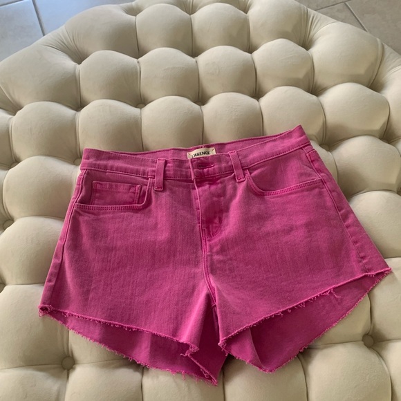 L’agence pink denim shorts size 26. - Picture 3 of 5